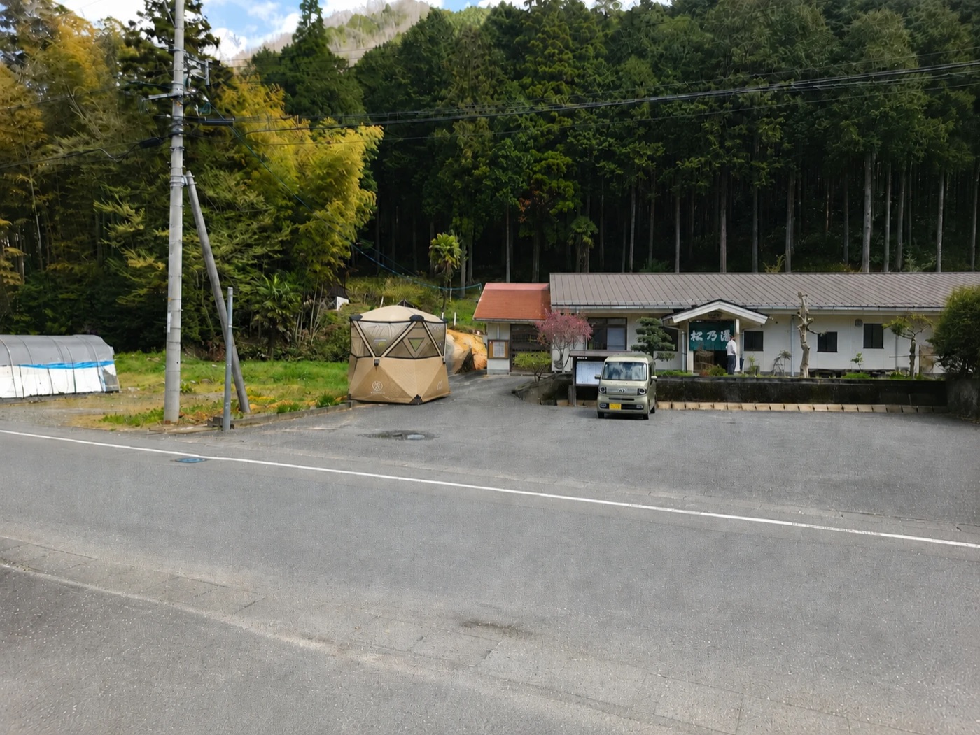 木部谷温泉 松乃湯の敷地に設置されたテントサウナ（実際の会場）